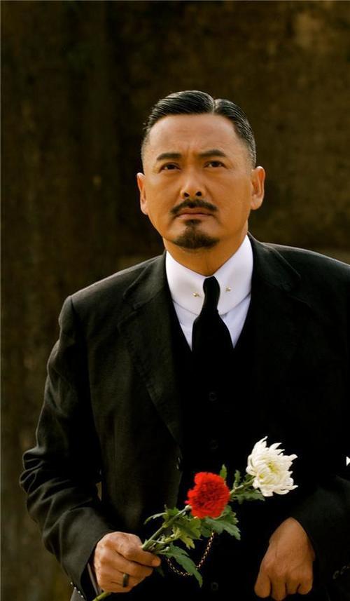 “太帅了”原来30年前，“发哥”周润发也是穿搭界的带头大哥！