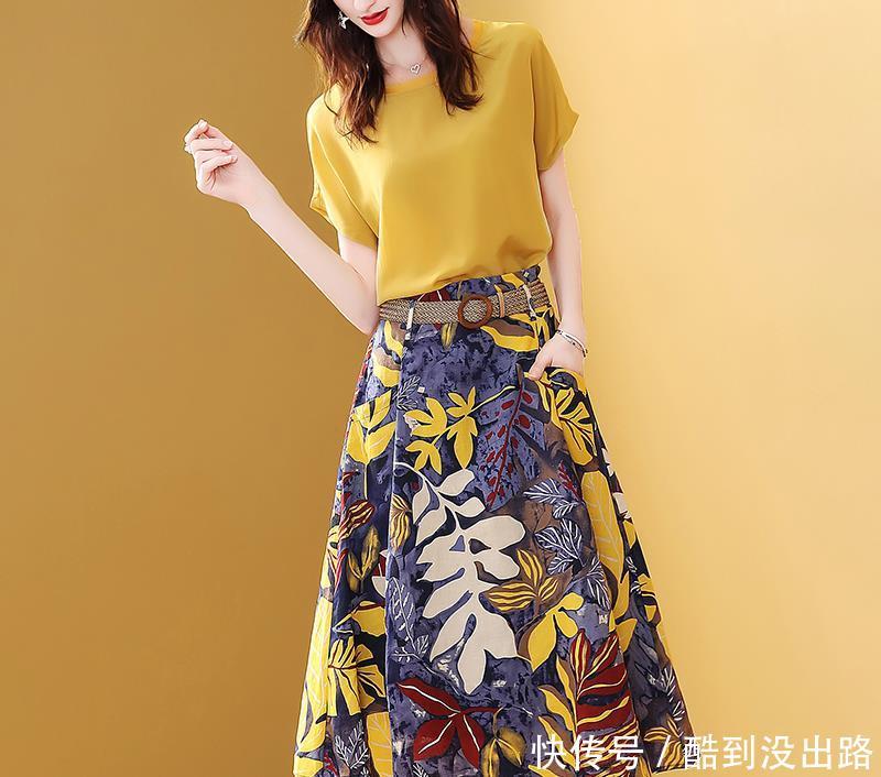  『气质』如果你是女教师，建议穿这“教师裙”+高跟鞋，大方得体，显气质