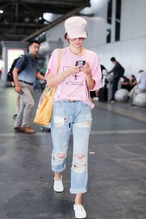  女人：马伊琍美得很高调，抹胸长裙搭配干练短发，不愧是见过风浪的女人