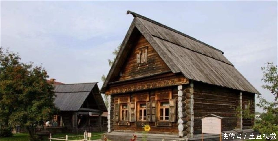 俄罗斯真实农村现状:不贫穷但酒足饭饱,男女比