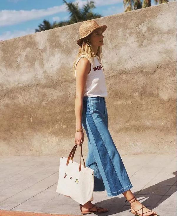 衣柜必备牛仔，夏末秋初就该这么穿!