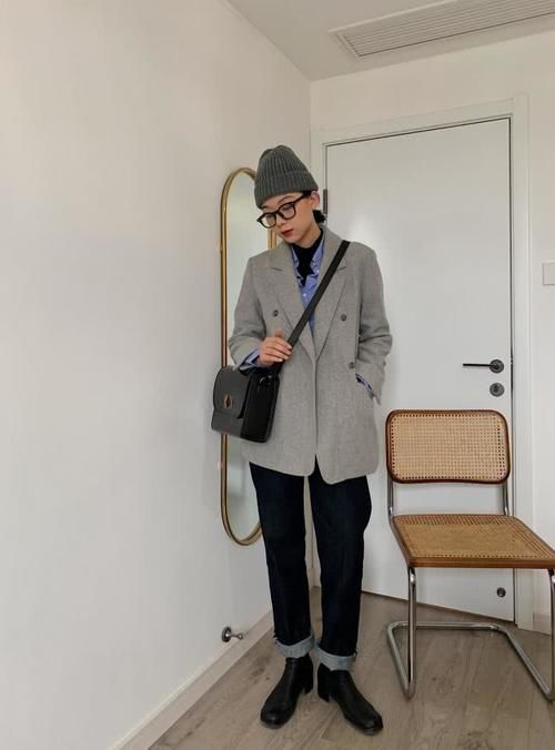  『实用』叠穿太难？和博主Livec_董小姐学初春叠穿公式法，实用又时尚