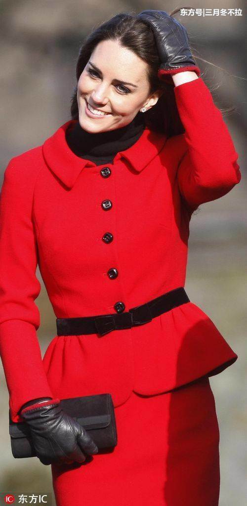 三孕王妃的时尚，凯特王妃昔年派对的风姿，4000美元的惊艳