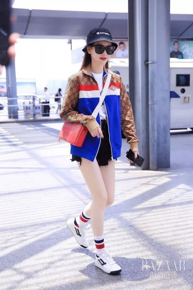 穿一身顺色最省事?不花点心机就能时髦那都是骗你的