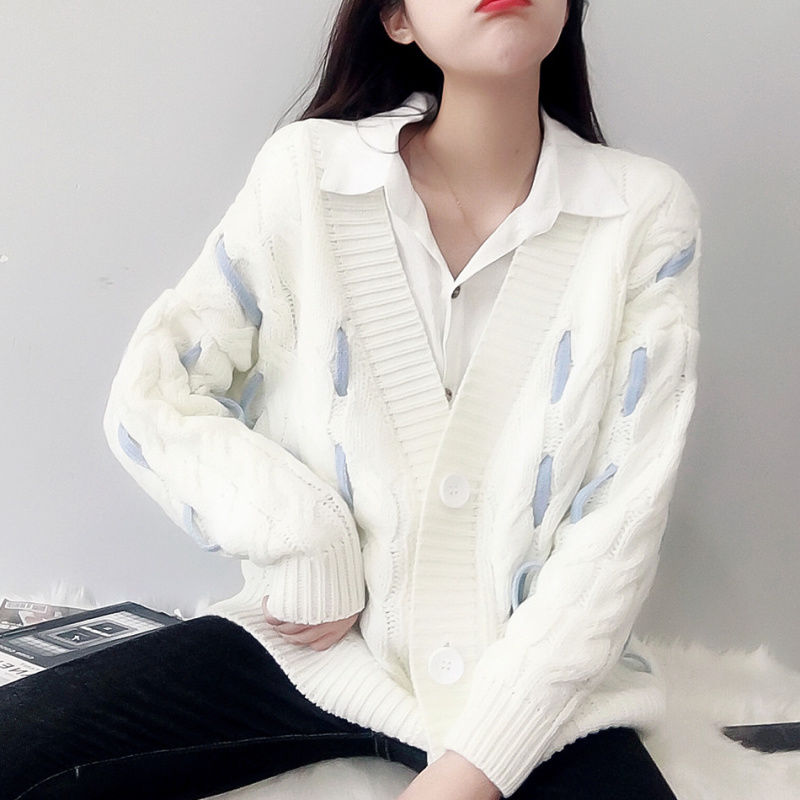 闺蜜真心太会搭配了，小开衫+连衣裙，修身又显年轻，优雅又大气