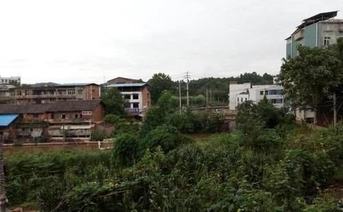  『城市』四川将要崛起的县城，迎来新高铁还有70亿项目投入，前景势不可挡