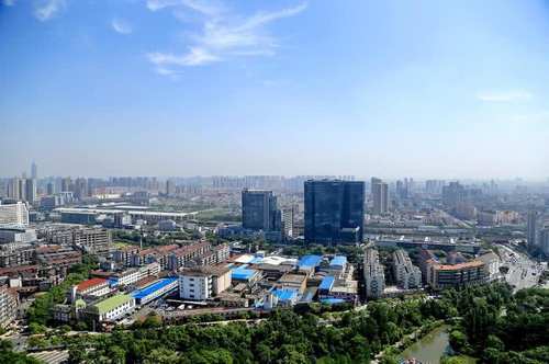 江苏令人失望的3个城市，一个至今没有通地铁，一个是镇江