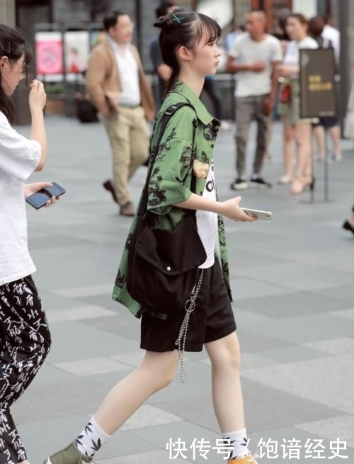  试试：学生党怎么穿匡威才最“潮”？试试下面这样搭，谁看了都想模仿