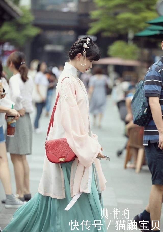 『成都』成都街拍:古装与二次元大比拼!