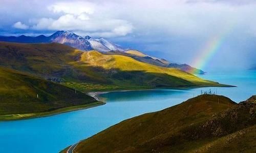 中国不收费高速,耗资380亿,中途可停留,专为自驾游