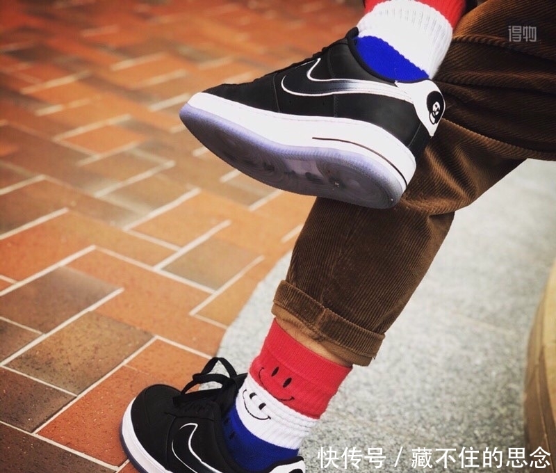  「Colin」Nike Air Force 1 x Colin Kaepernick