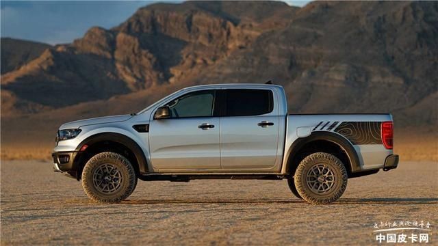  「采用」赛车版Ranger搭35升V6发动机底盘采用完全独立悬架