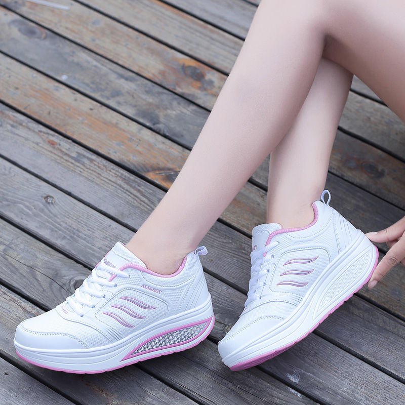 咯脚的高跟鞋别穿了!下面这几款才是今年流行的，透气时髦不累脚