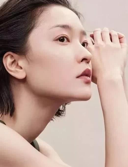  #颧骨突出#真正的美人在“骨”不在“皮”，脸上都有这5点，越老越有气质