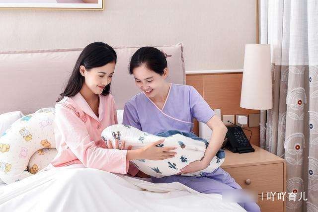 怀孕:生过宝宝的女性,身上会有4点痕迹,过来人一看便知