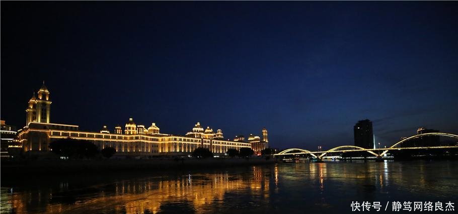 福州夜景堪比香港维多利亚港, 更比上海外滩要漂亮