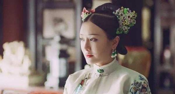 跟着《延禧攻略》学戴耳饰，今夏你最时尚