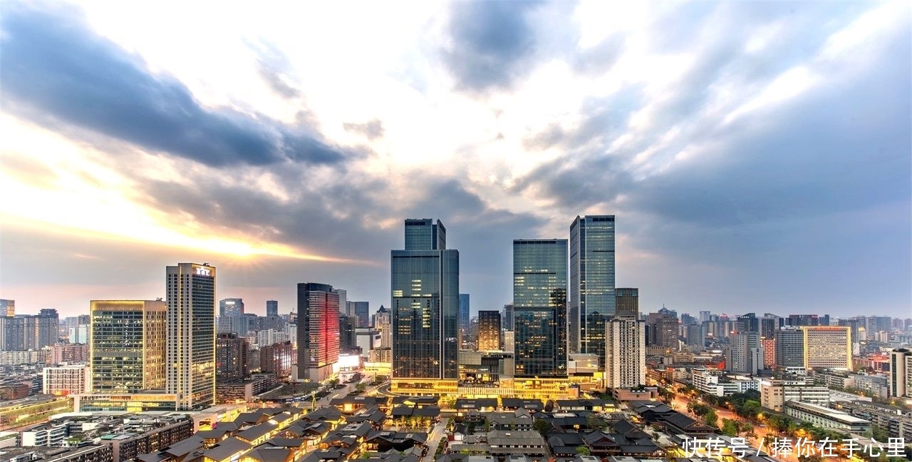 比成都还“安逸”的城市，有“海棠香国”的美誉，就在四川