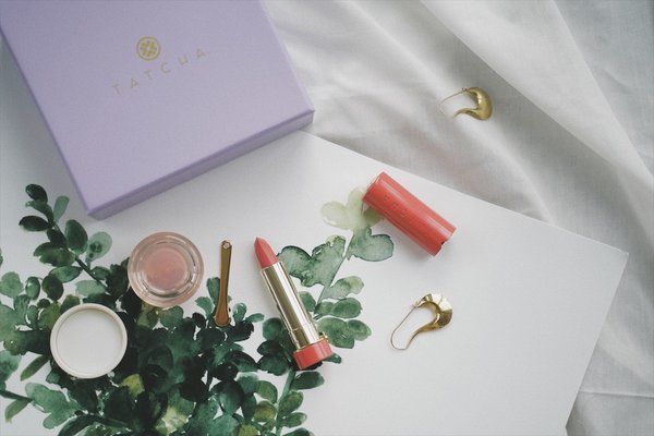 Tatcha唇膏出新色!确认过眼神，是日系的感觉!