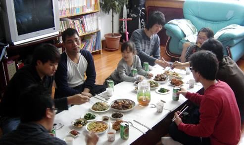 韩国人聚餐,日本人聚餐,朝鲜人聚餐,中国人聚餐