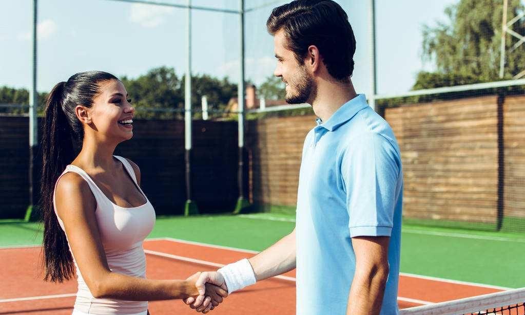 中国小伙去趟巴基斯坦，莫名就成了当地“女婿”，只因一个动作？