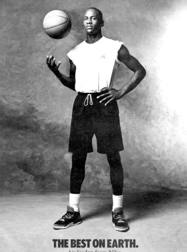  『球鞋』真相找到了！AJ 这么火都是因为他！不认识可以告别球鞋圈了……