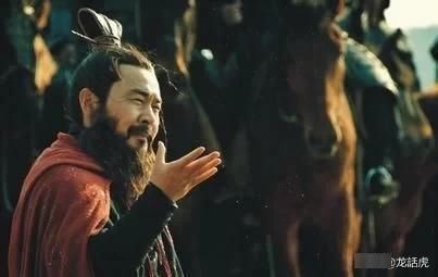 「三国」三国最厉害的谋士，刘备请了十三年，连诸葛亮都自叹不如！