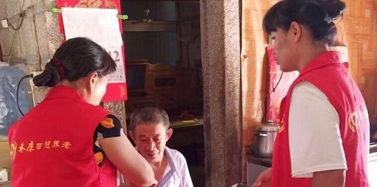  #医保#城乡居民医保今年每人250元，但以下3类人可以不用交，有