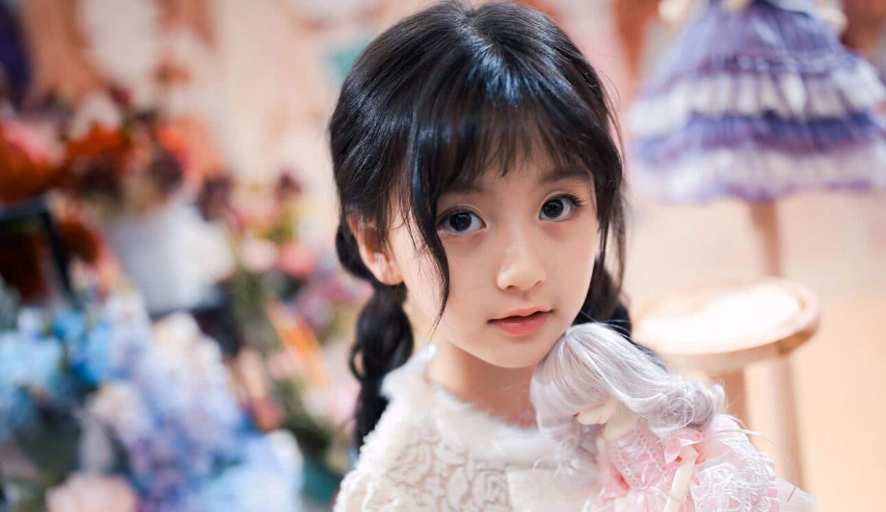 盘点王思聪微博关注的10个女明星:最后一个小