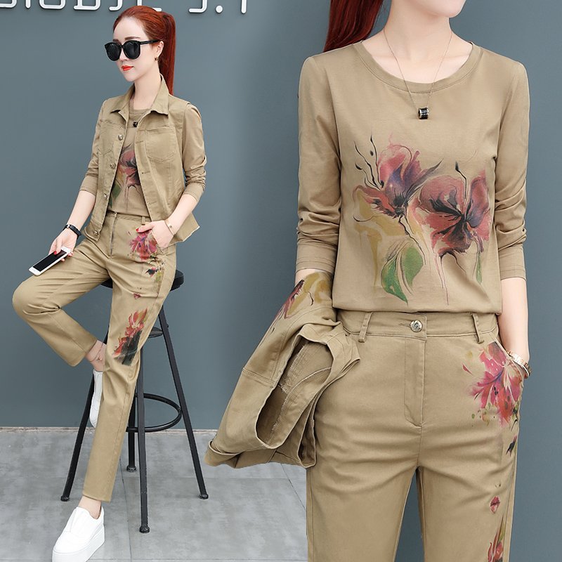 腰粗屁股大女人,少穿连衣裙!试试这“显瘦套装”,好看还很瘦