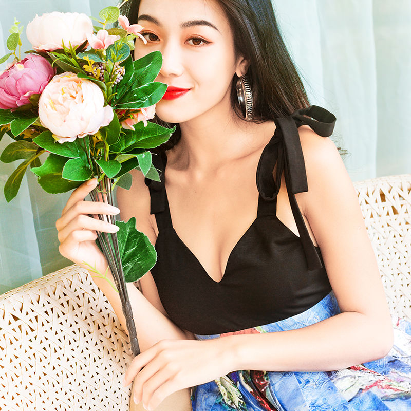 这个夏天就这样穿连衣裙，勾勒你的好身材，让你美不胜收