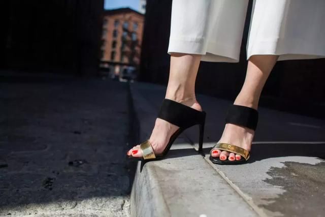 每个人都需要一双高跟鞋，但你知道哪个牌子好穿吗？