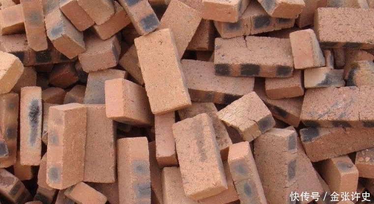  盖房|红砖已被禁用，专家：为啥有的农民宁愿被罚，也要用红砖盖