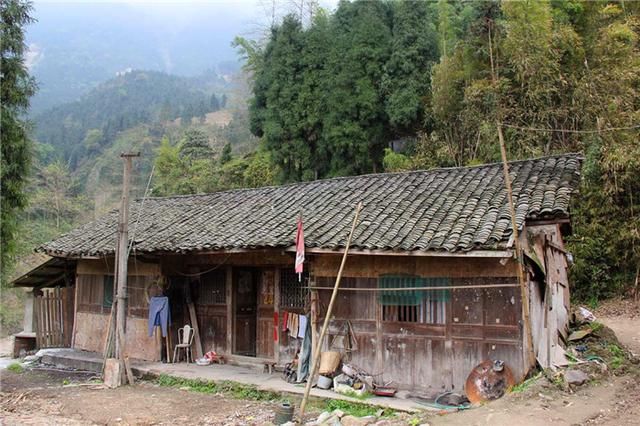 农村的这几个奇怪现象，反映农村的现状，让人无奈