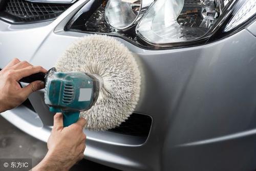 下雨天千万不能给汽车打蜡？这样做没什么用