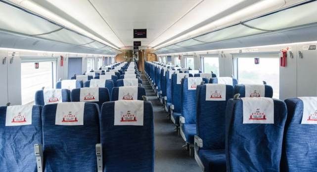 火车上明明很多空座，为什么买票时却显示无座？列车员说出实情