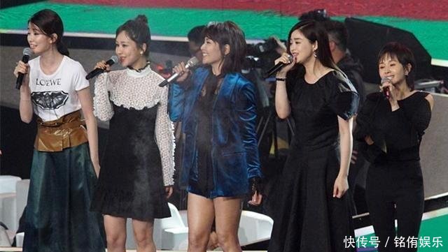 刘涛脱掉长裙后美丽一秒攻破，气质全无！网友直呼这腿辣眼睛！