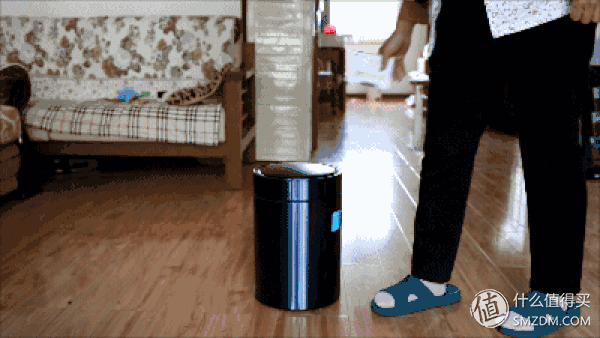 为了玩垃圾桶，孩子每天抢着扔垃圾，优百纳智能感应垃圾桶深入体验