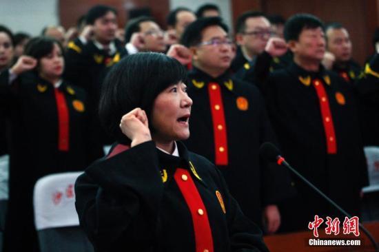 中国司法部：全面推行“三项制度” 规范公正文明执法