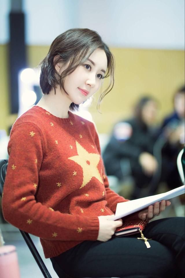 天冷了不会穿?着啥急,江小鱼给你支招,学舒畅穿就挺美