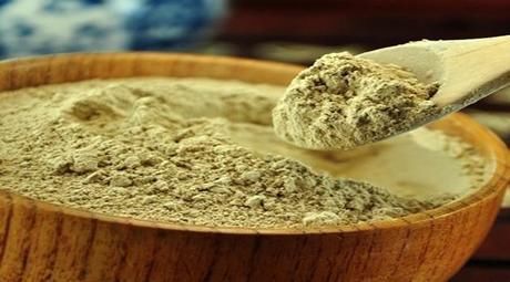 牙膏加白醋，睡前抹脸，祛斑还美白，七天皮肤白如卫生纸