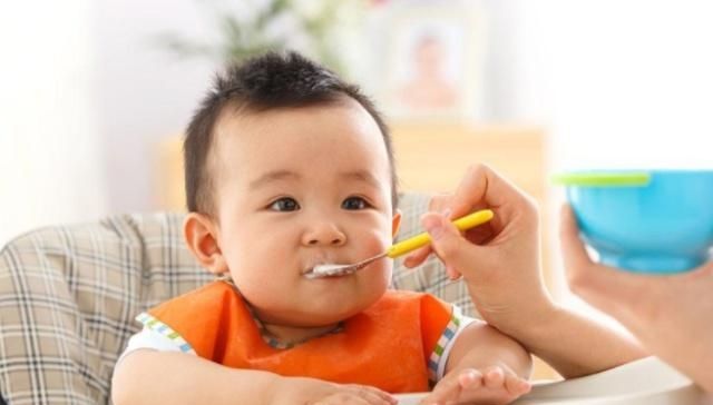  [孩子们]为什么孩子在幼儿园吃饭吃得香，回家就不好好吃饭了