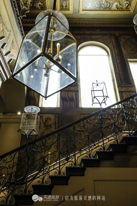 戴妃已逝,她的名字已写入这座宫殿的历史