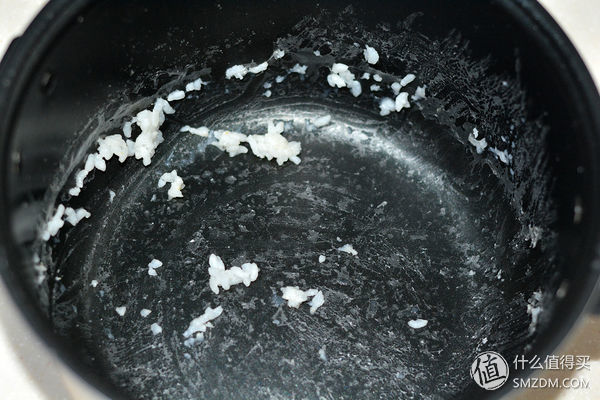厨房家电系列 篇二:官宣!今天起只吃饭不洗碗，因为装了美的3905洗碗机