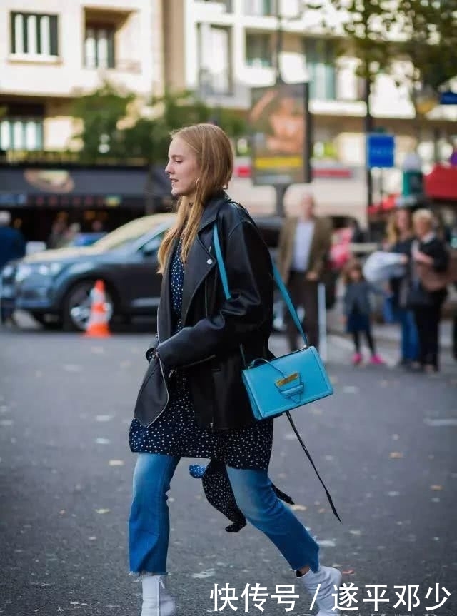  『小黑』别再穿小黑靴了！开春第一双鞋子选它，百搭又高级！