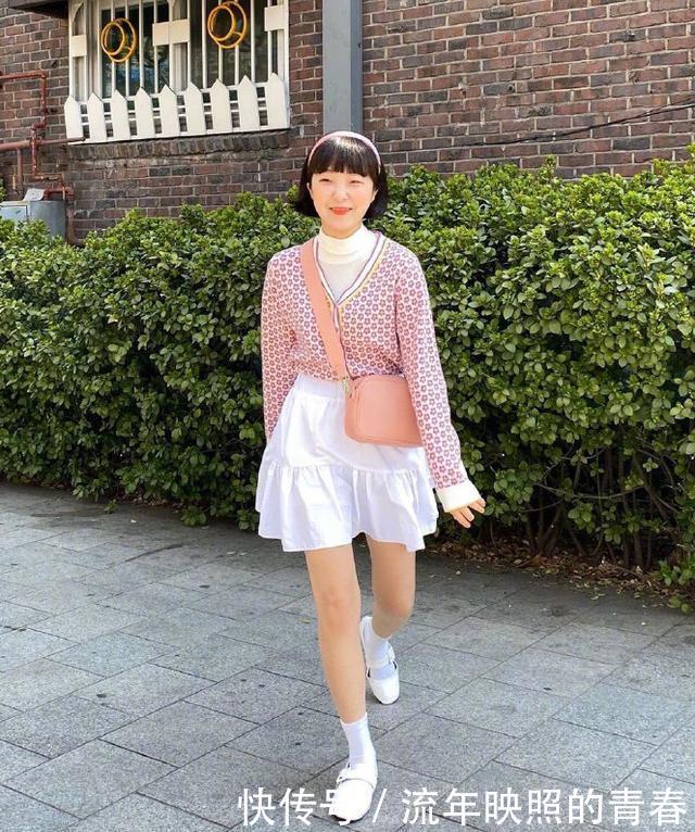 『适合』矮个子女孩穿“糖果色”衣服很适合,满满的少女心搭配,看着显高