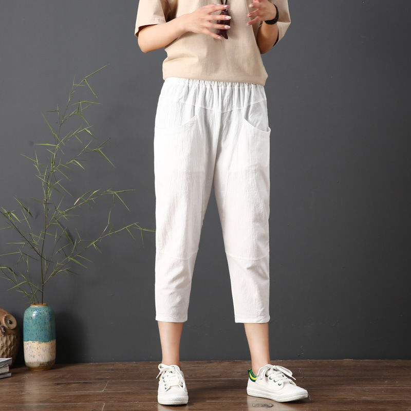 70后女人若不差钱，建议穿这小衫+棉麻裤，美的让男人挪不开眼