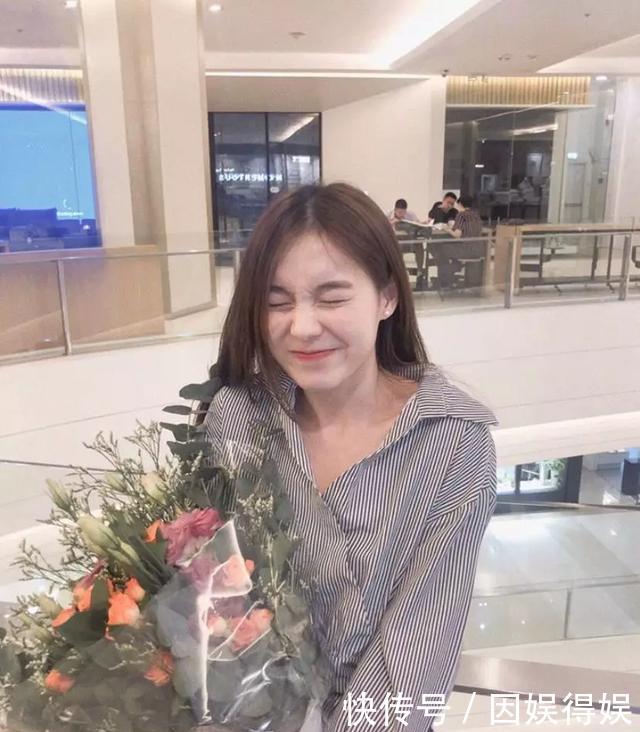 『时髦』开春衬衫这样穿,巨时髦!