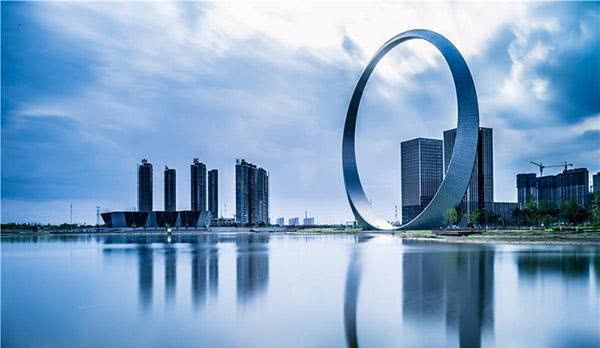 辽宁将“合并”的城市，将成为东北第一个“万亿城市”，你认为呢