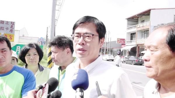 蓝议员酸爆陈其迈：“暖男”才当一个多月就露出本性！